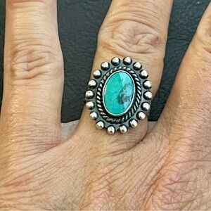 Vintage Native American style sterling silver turquoise ring Size 6.75